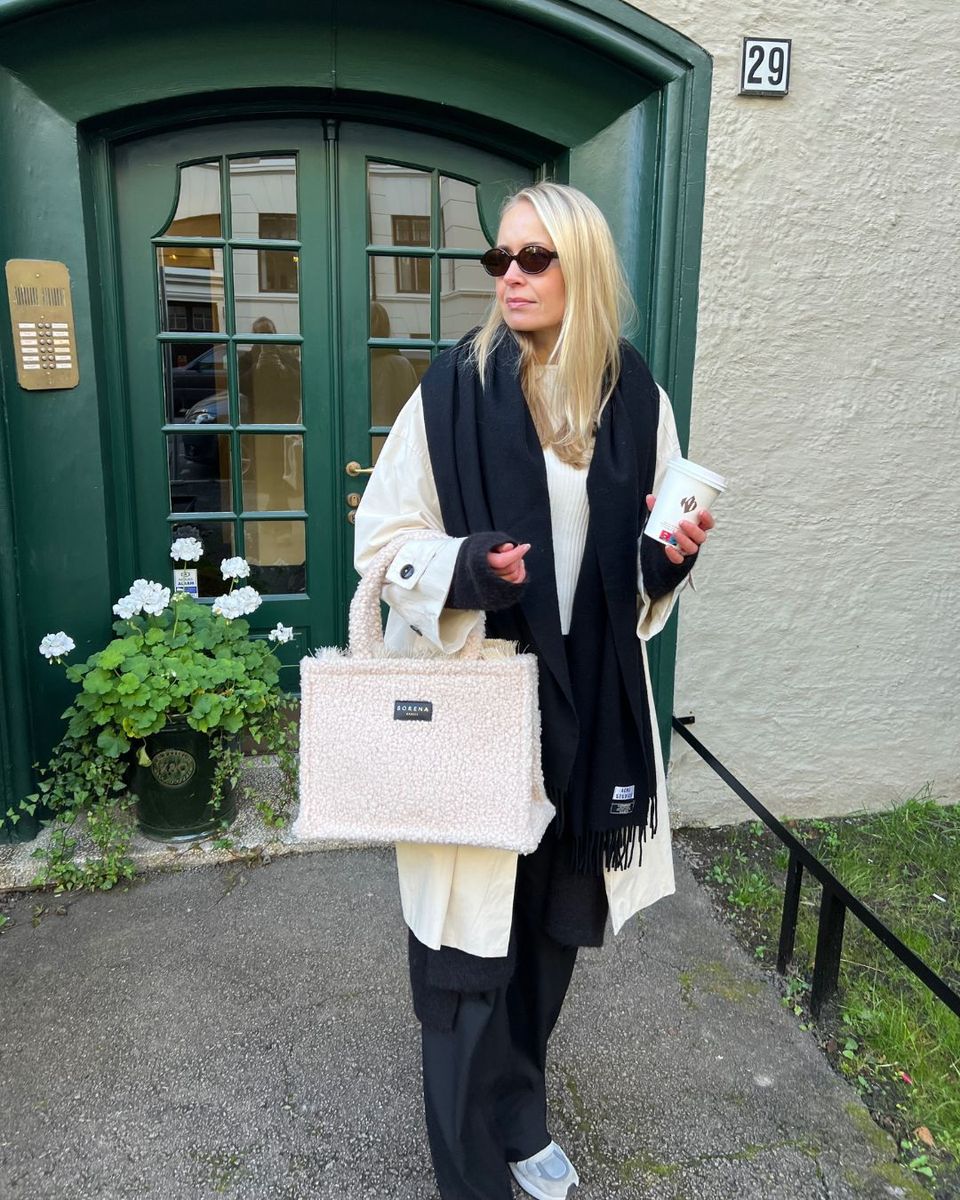 Sorena Teddy Beige Medium Tote Bag