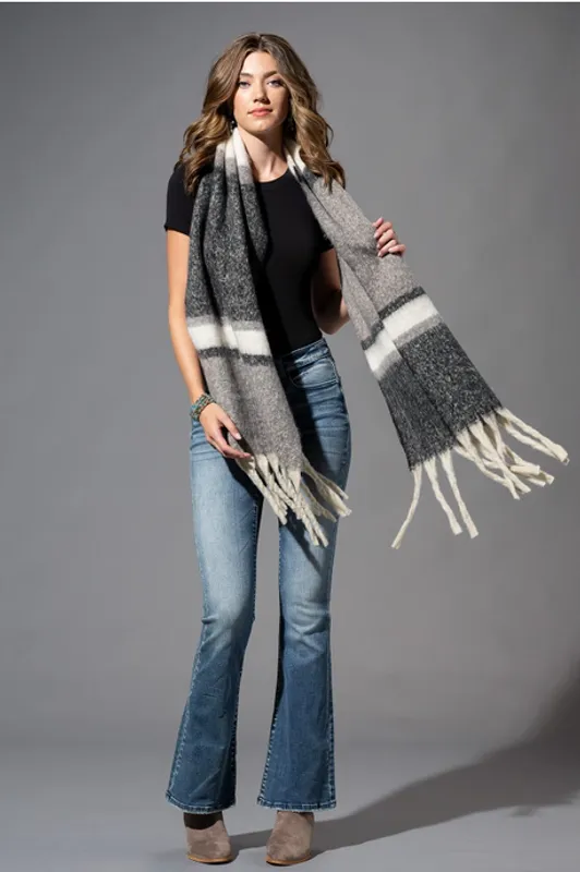 Plaid Scarf Black & Grey